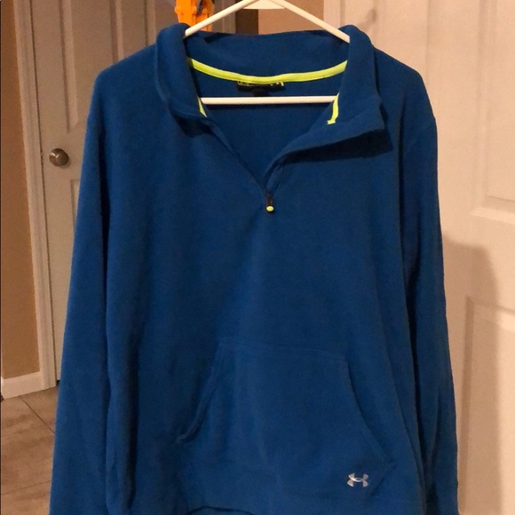 Under Armour Tops - Under armor Fleece Under Armour Tops - Under armor Fleece